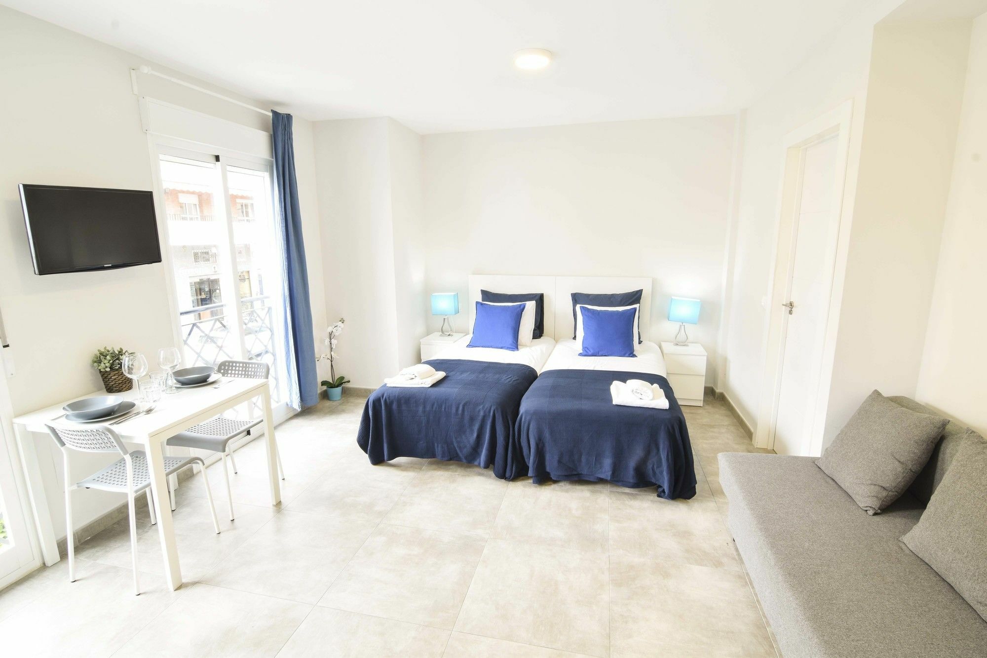 Letmalaga Comfort Studio Buitenkant foto